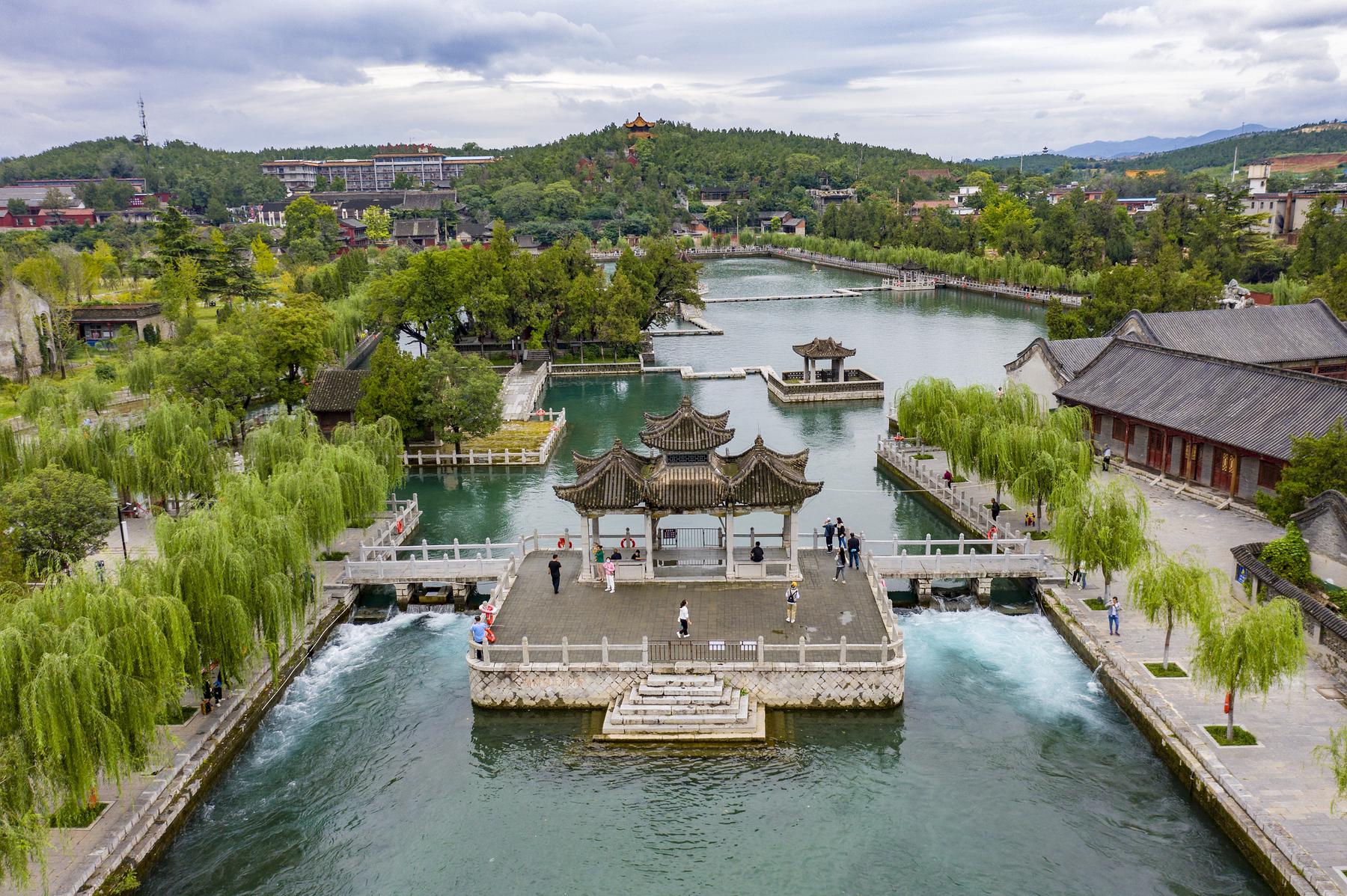 百泉风景