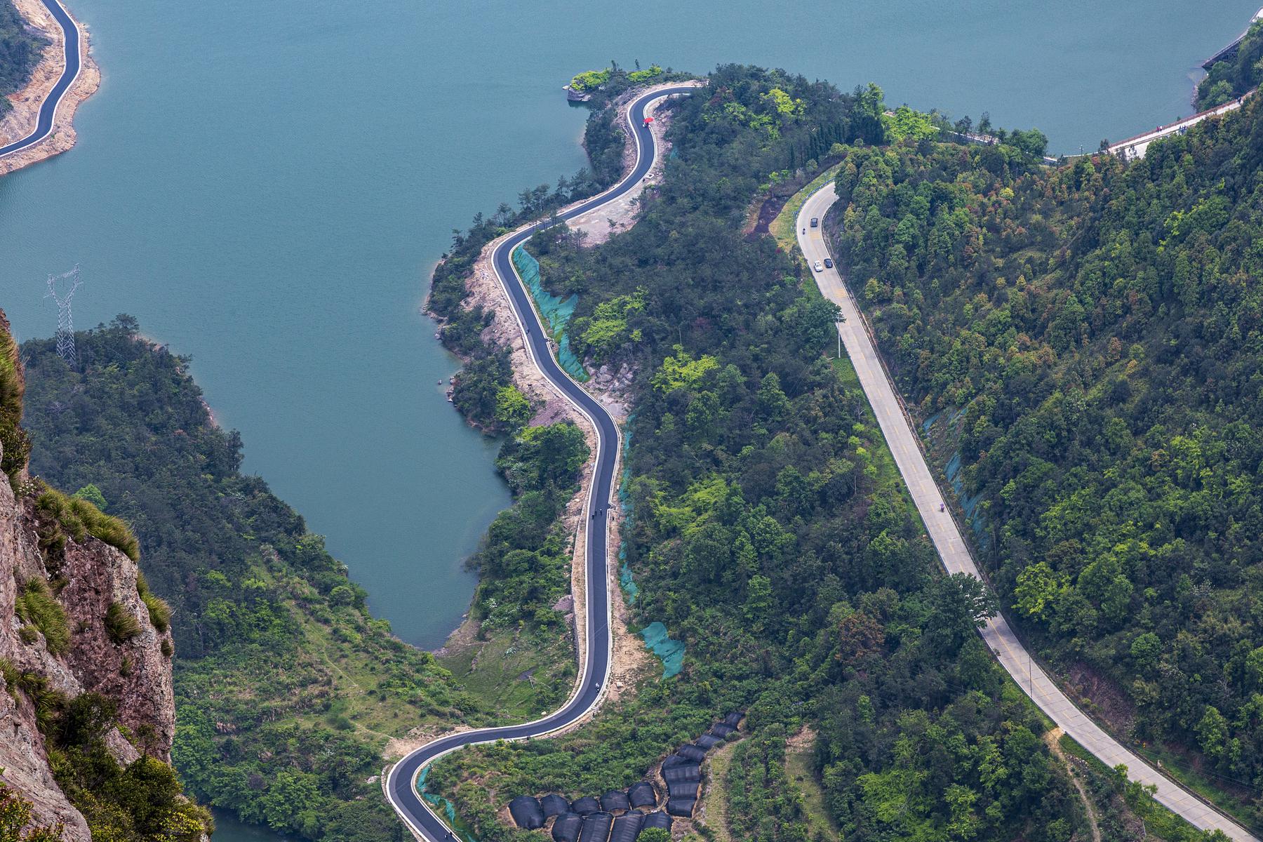 玉甑峰