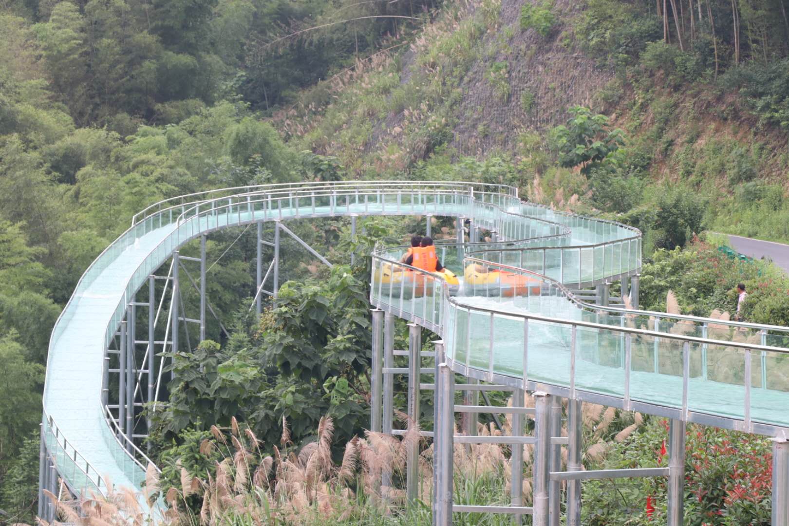 毛坦厂翠谷漂流