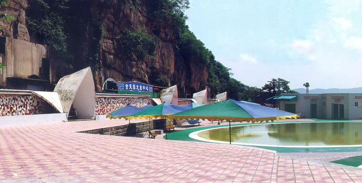 铜锣夹江温泉