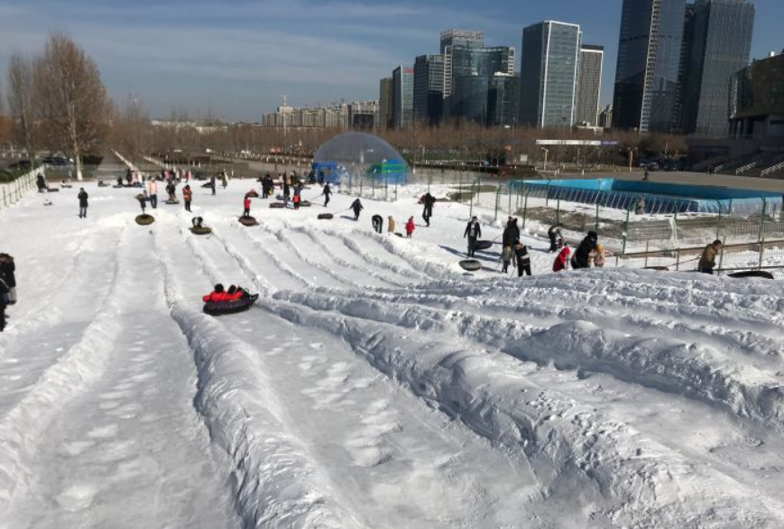 鑫飞雪乐园