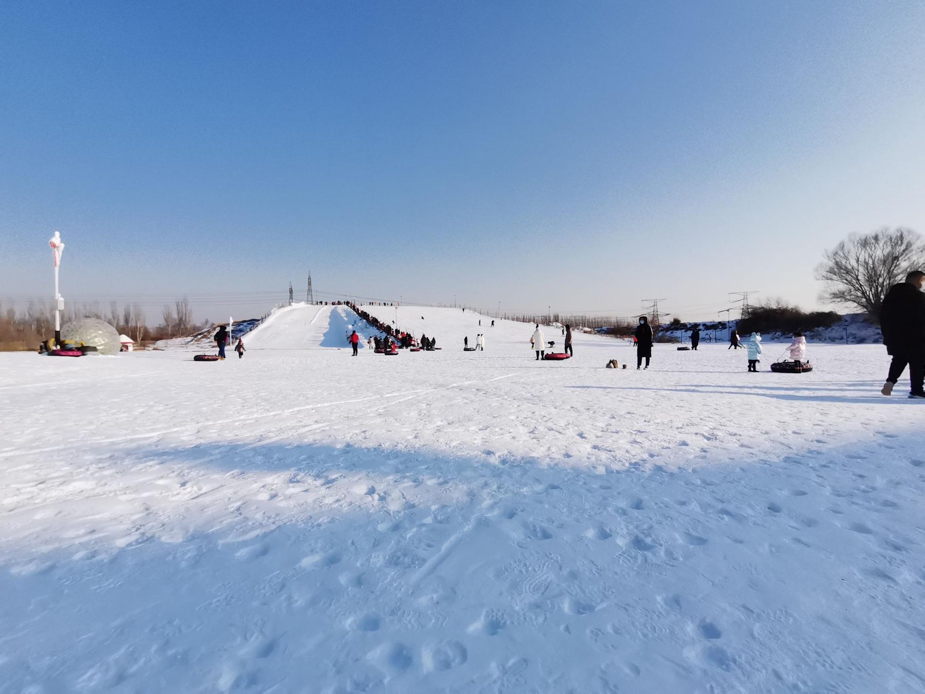 西夏风情园-滑雪场