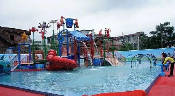 汤宁湖水上乐园