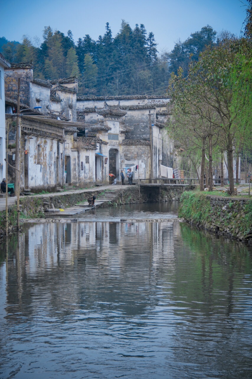 婺源红村