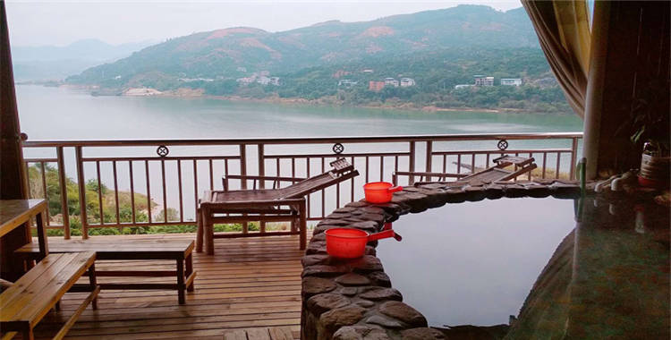 兴业温泉