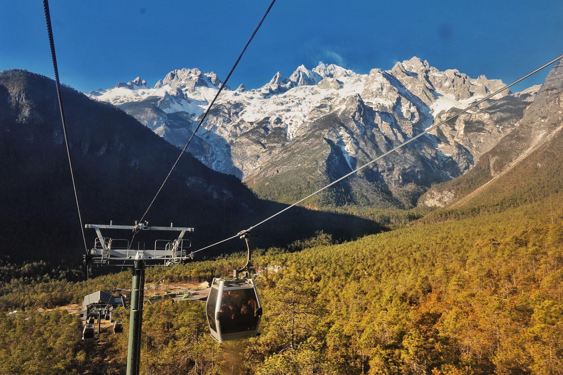 云山杉索道