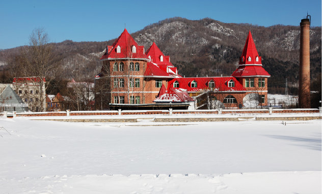 林海雪原景区威虎山横道滑雪场