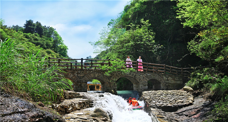 江西省寻乌县石崆寨旅游景区