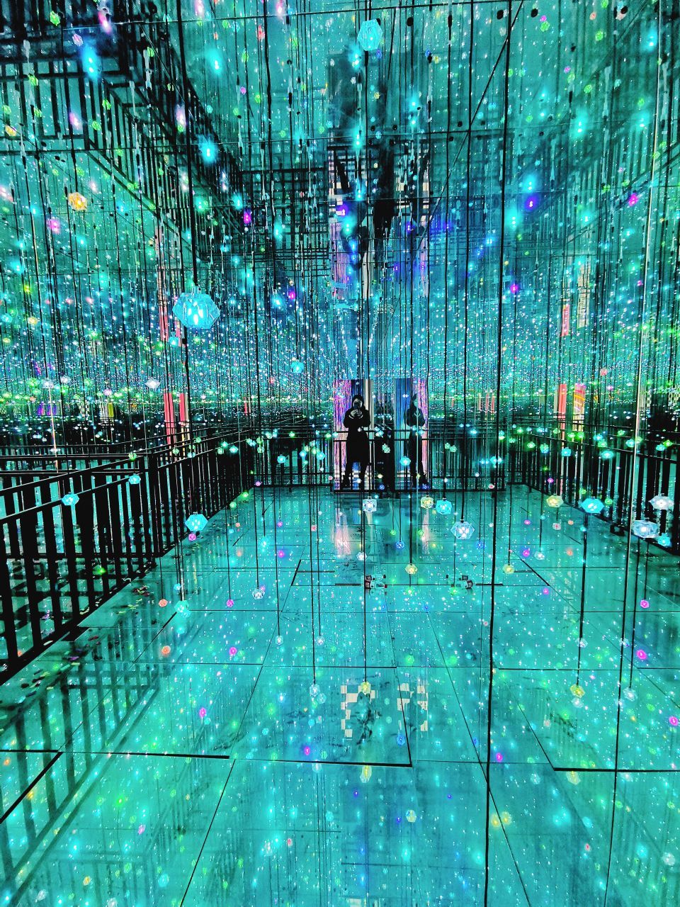 南京独角兽星空美术馆(大洋百货新街口店)